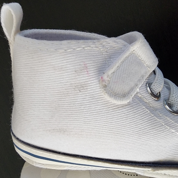3/$12 ● Baby soft sole sneakers, size 3 infants - Picture 10 of 10